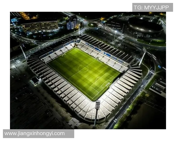 17号球星崛起 揭秘足球场上的新星传奇与精彩瞬间