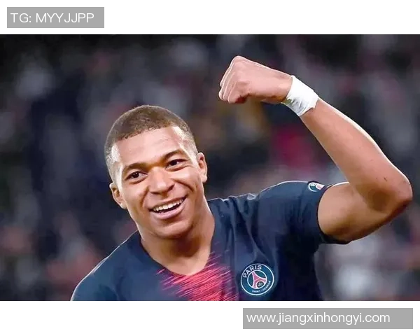 三名字的足球明星盘点：从传奇到新星，他们的名字背后有什么故事