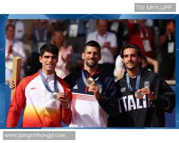 世界足球六号球星盘点:历史传奇与现役天王齐聚一堂 世界足球六号球星盘点:历史传奇与现役天王齐聚一堂