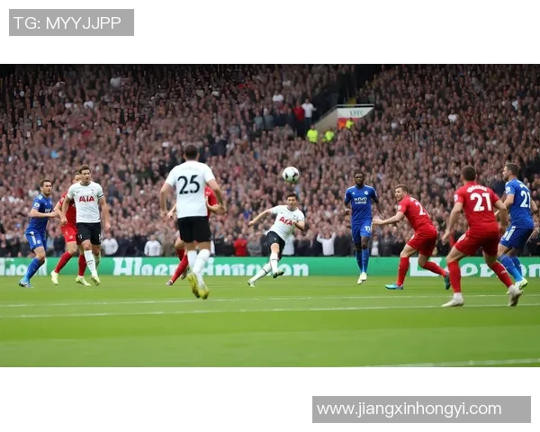 光头传奇瑞士足球巨星的绿茵故事与拼搏人生