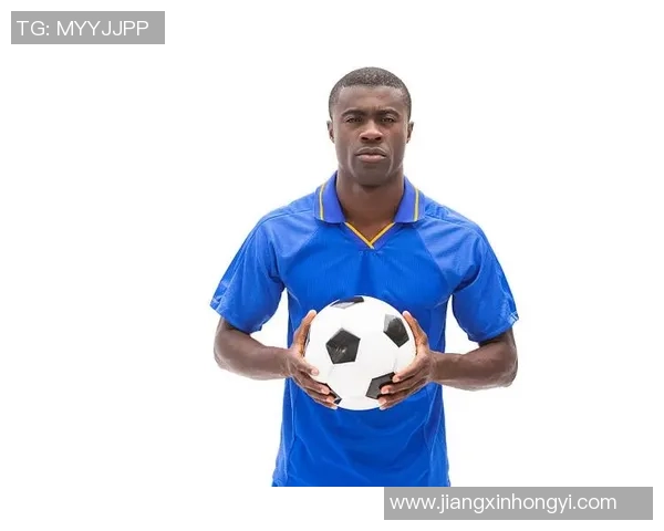 穿44号球衣的足球明星有哪些值得关注的球员与他们的精彩表现