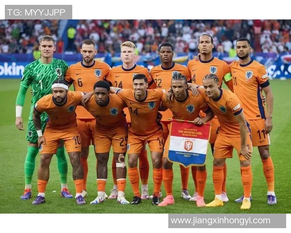 荷兰足球历史上十大最具影响力球员排名解析 荷兰足球历史上十大最具影响力球员排名解析